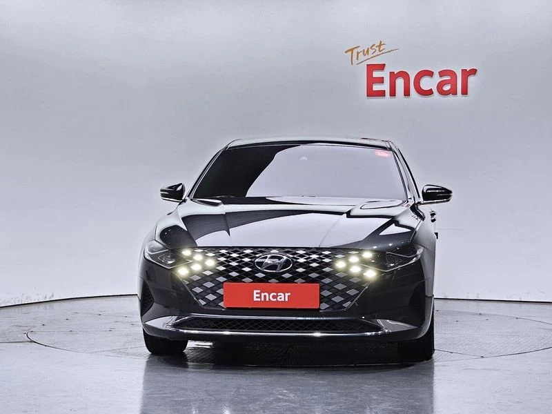 Hyundai Grandeur 2.5 Automatic, снимка 3 - Автомобили и джипове - 55891728