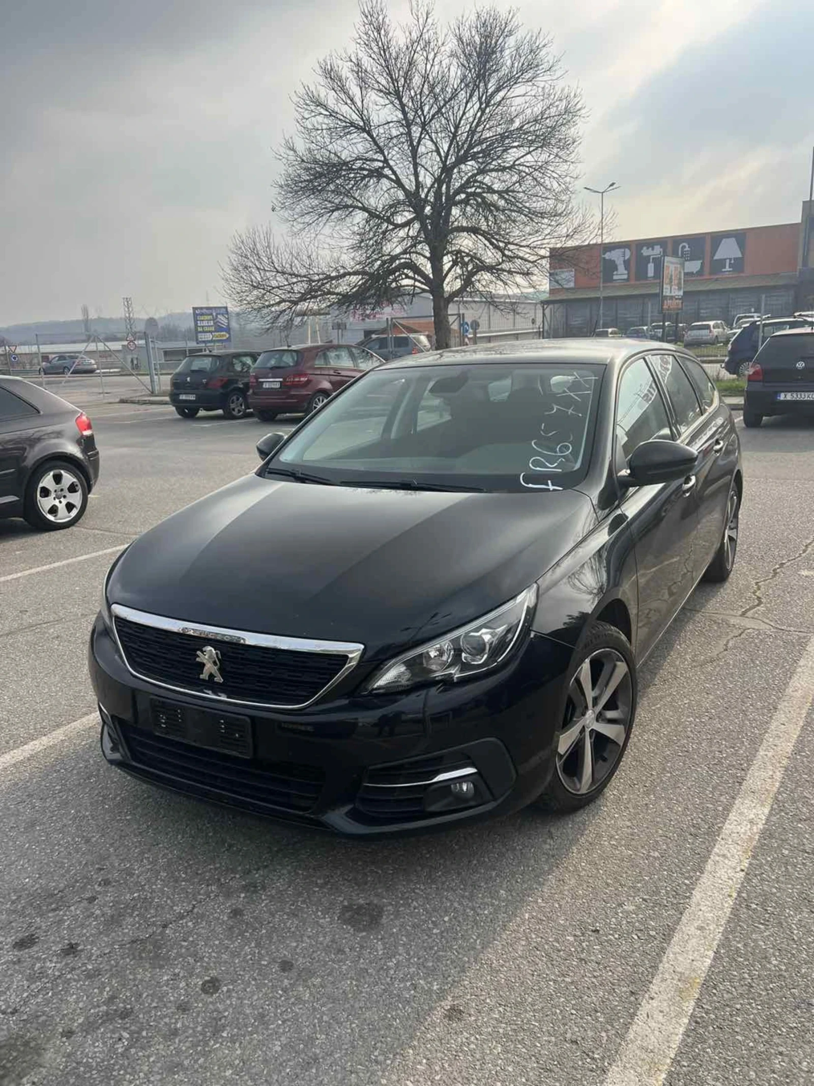 Peugeot 308 1.6Blue Hdi Facelift , снимка 1