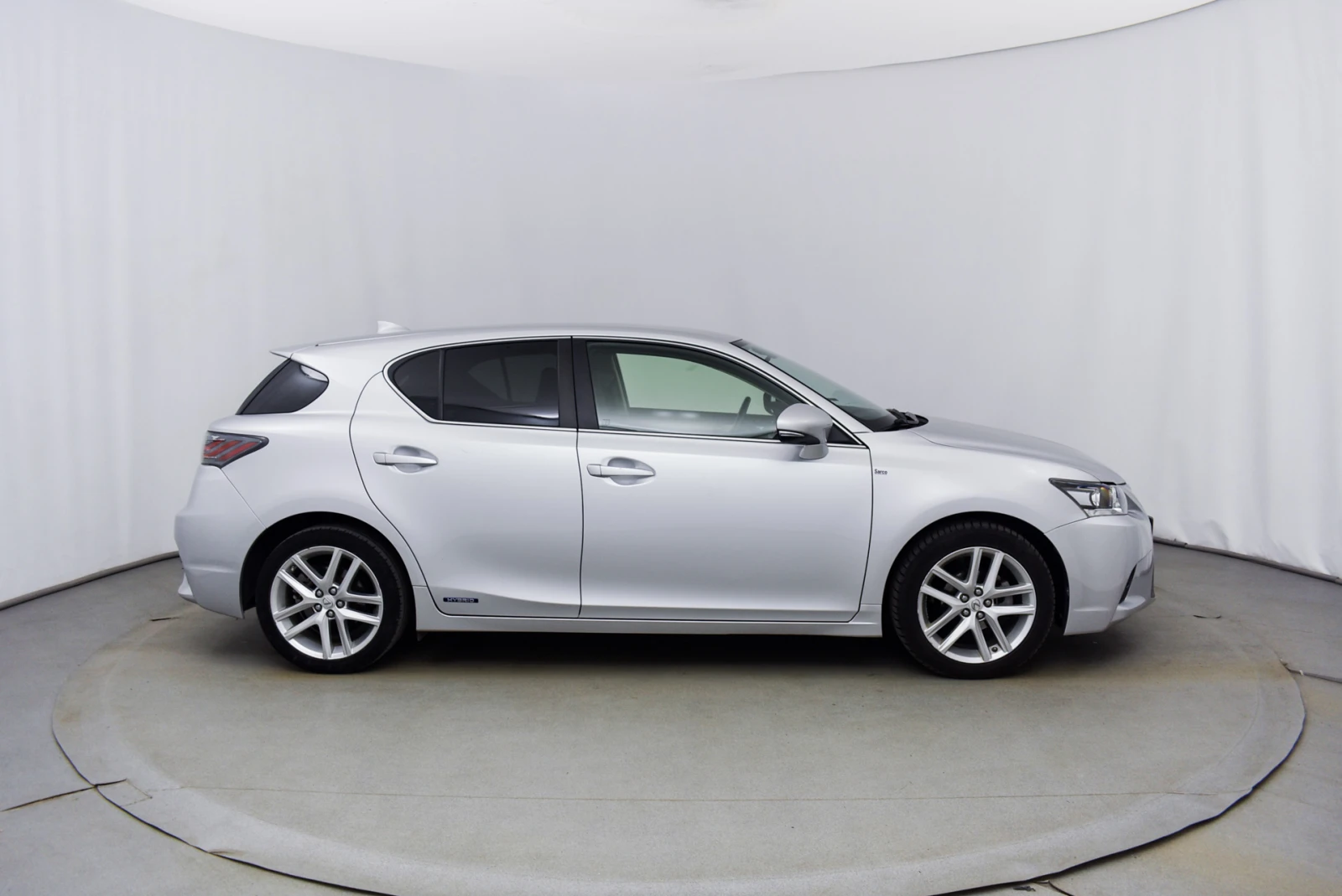 Lexus CT 200h 1.8 Hibryd - изображение 4