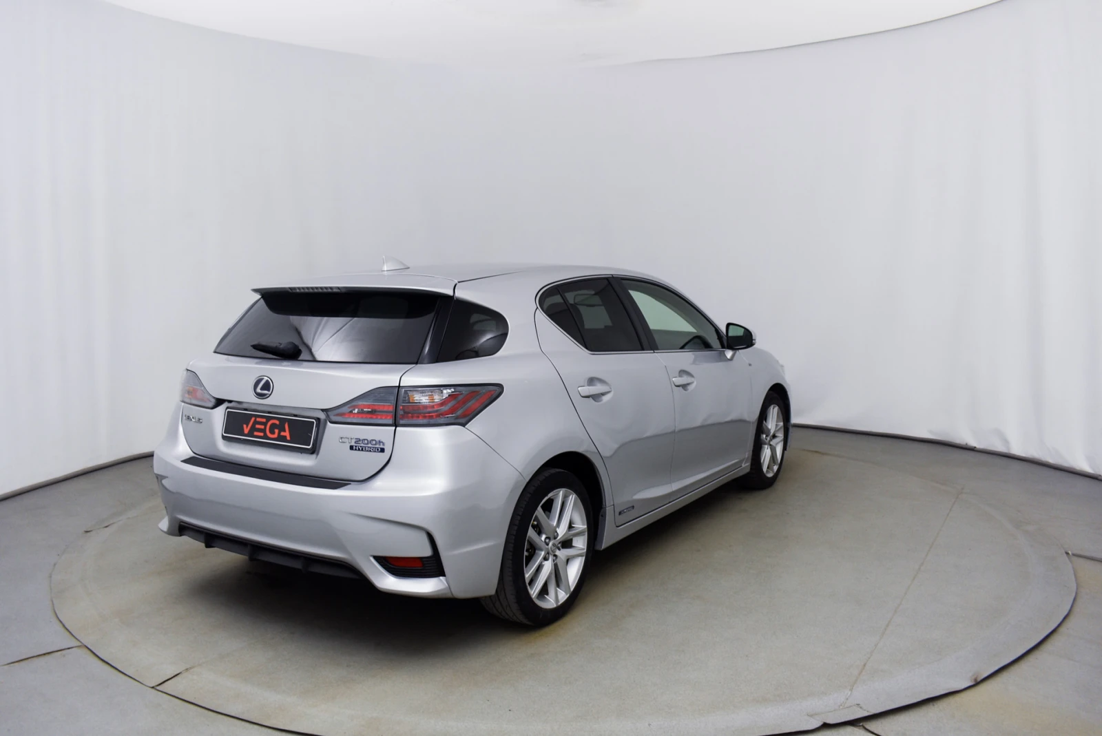 Lexus CT 200h 1.8 Hibryd - изображение 5