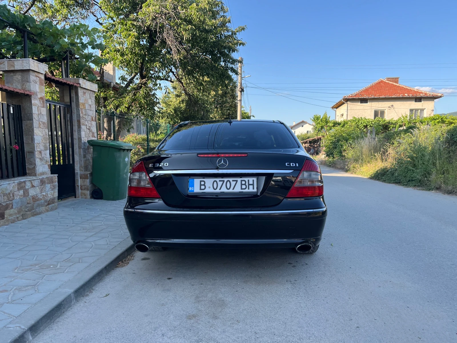 Mercedes-Benz E 320  - изображение 3
