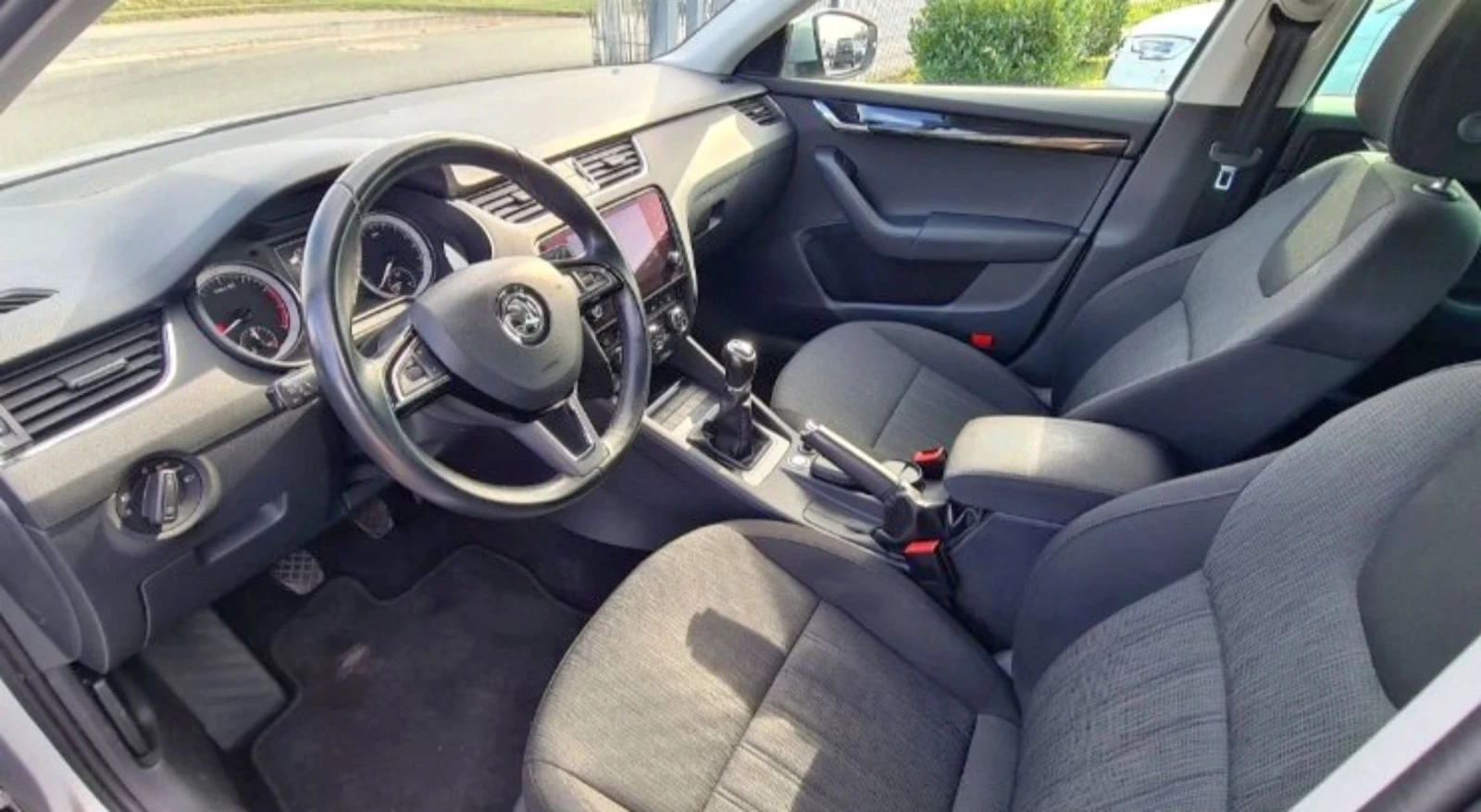 Skoda Octavia 3 Facelift 1.4 TSI - изображение 5