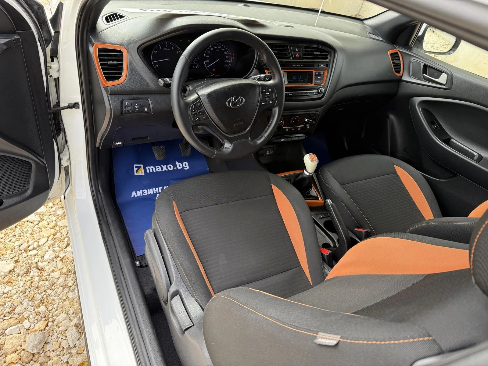 Hyundai I20  Comfort Бензин  - изображение 5