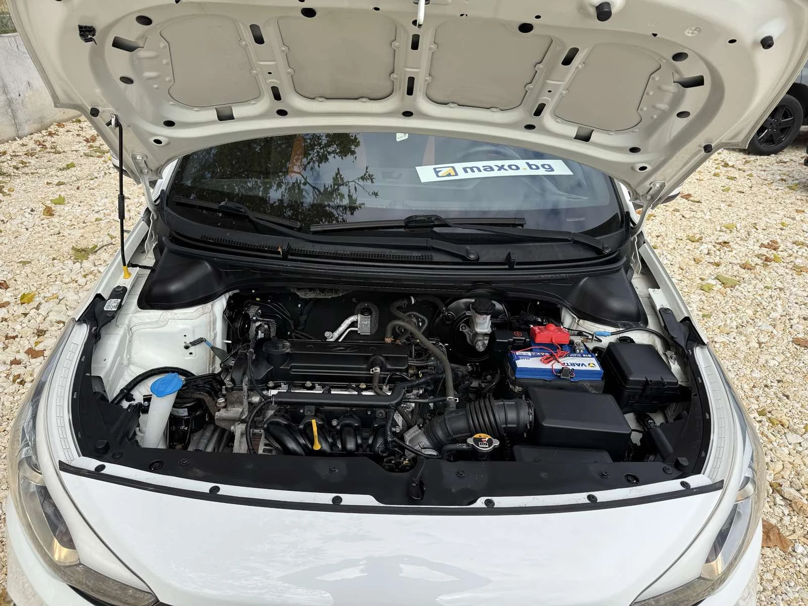 Hyundai I20  Comfort Бензин  - изображение 8