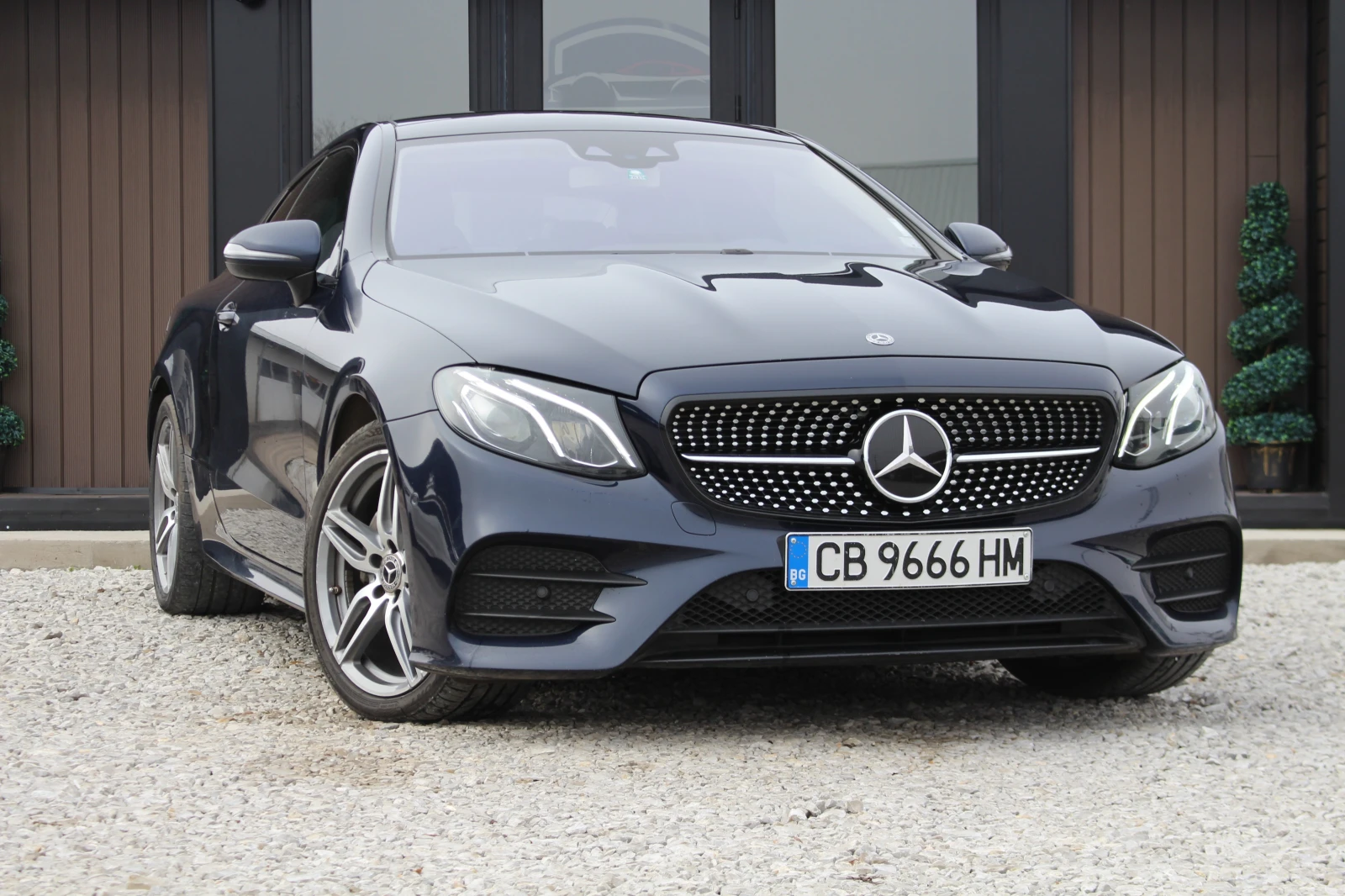 Mercedes-Benz E 220 CDI* AMG* COUPE* 4-MATIC | Mobile.bg � ����������� 3