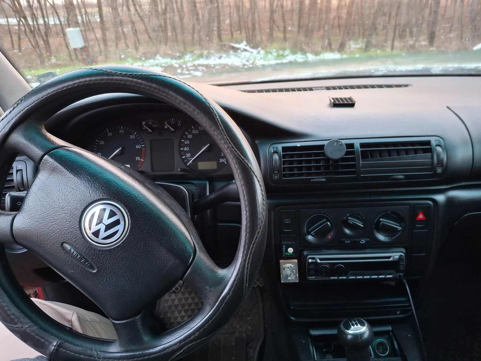 VW Passat  - изображение 4