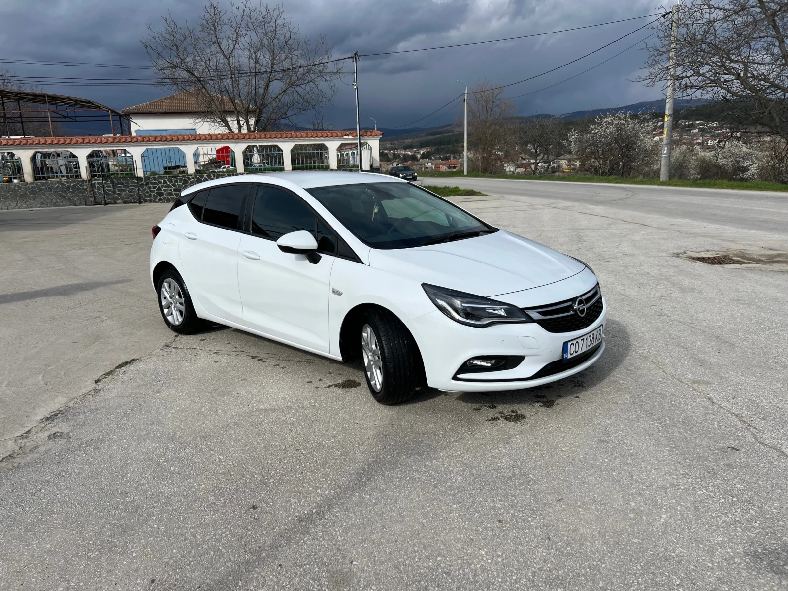 Opel Astra 1.6 110 k, снимка 9 - Автомобили и джипове - 53823294