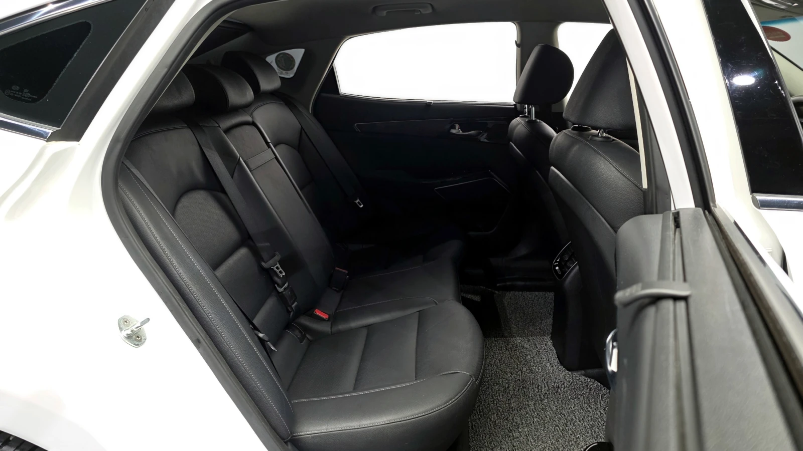 Kia K7 3.0LPI TRENDY autogeorge.com | Mobile.bg � ����������� 11