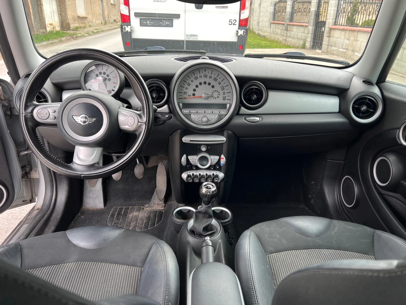 Mini Cooper Нов внос от Швейцария, снимка 6 - Автомобили и джипове - 54207300