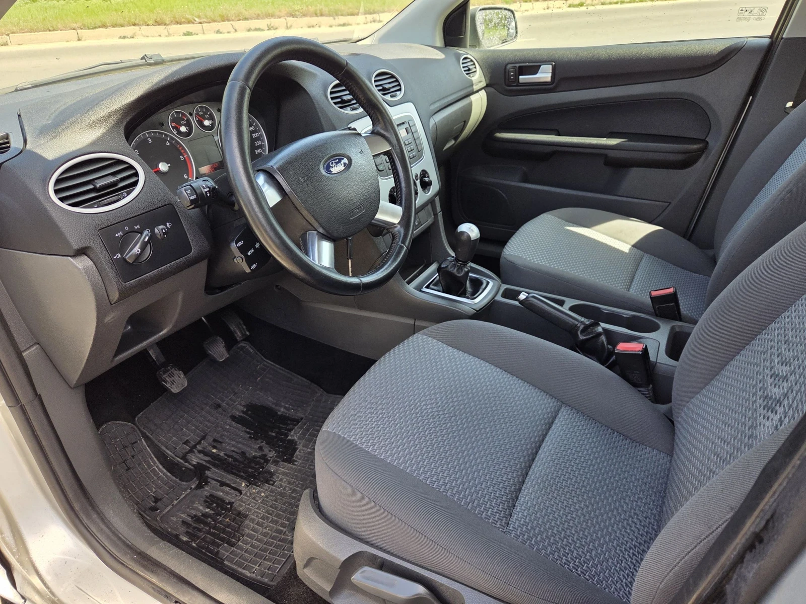 Ford Focus 1, 6 cdti 90 hp, снимка 12 - Автомобили и джипове - 54225547