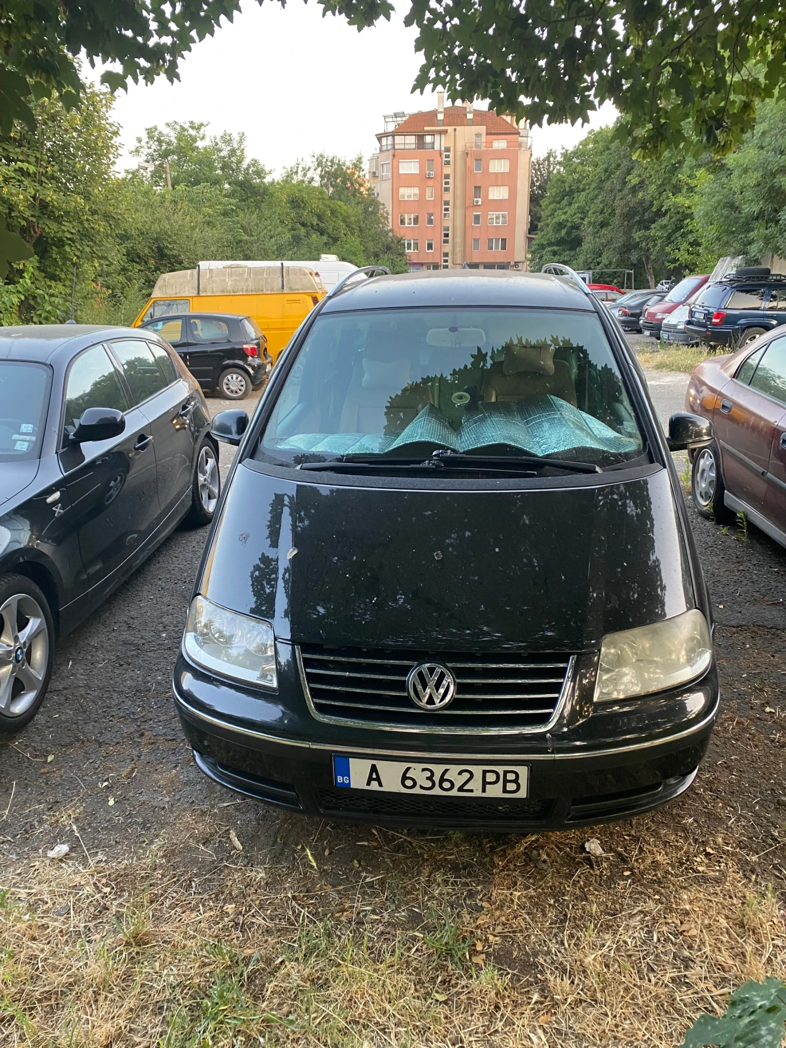 VW Sharan, снимка 10 - Автомобили и джипове - 54576535