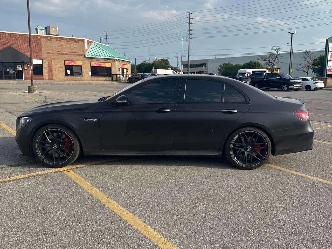 Mercedes-Benz E 63 AMG E 63 S * ДИСТРОНИК* МАСАЖИ* 360 КАМЕРА* ОБДУХВАНЕ*, снимка 3 - Автомобили и джипове - 54630216