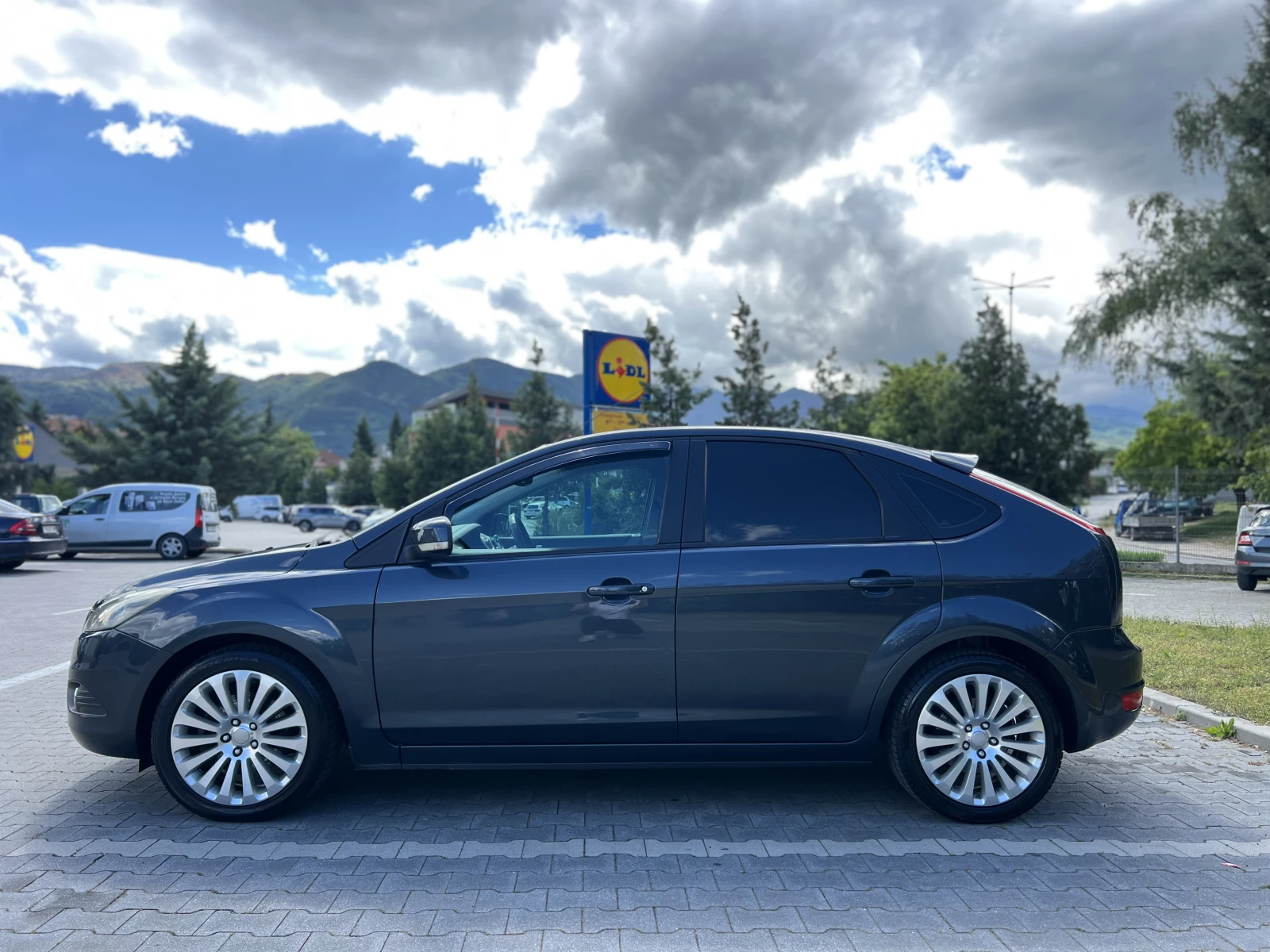 Ford Focus MK2.5, снимка 2 - Автомобили и джипове - 54664303