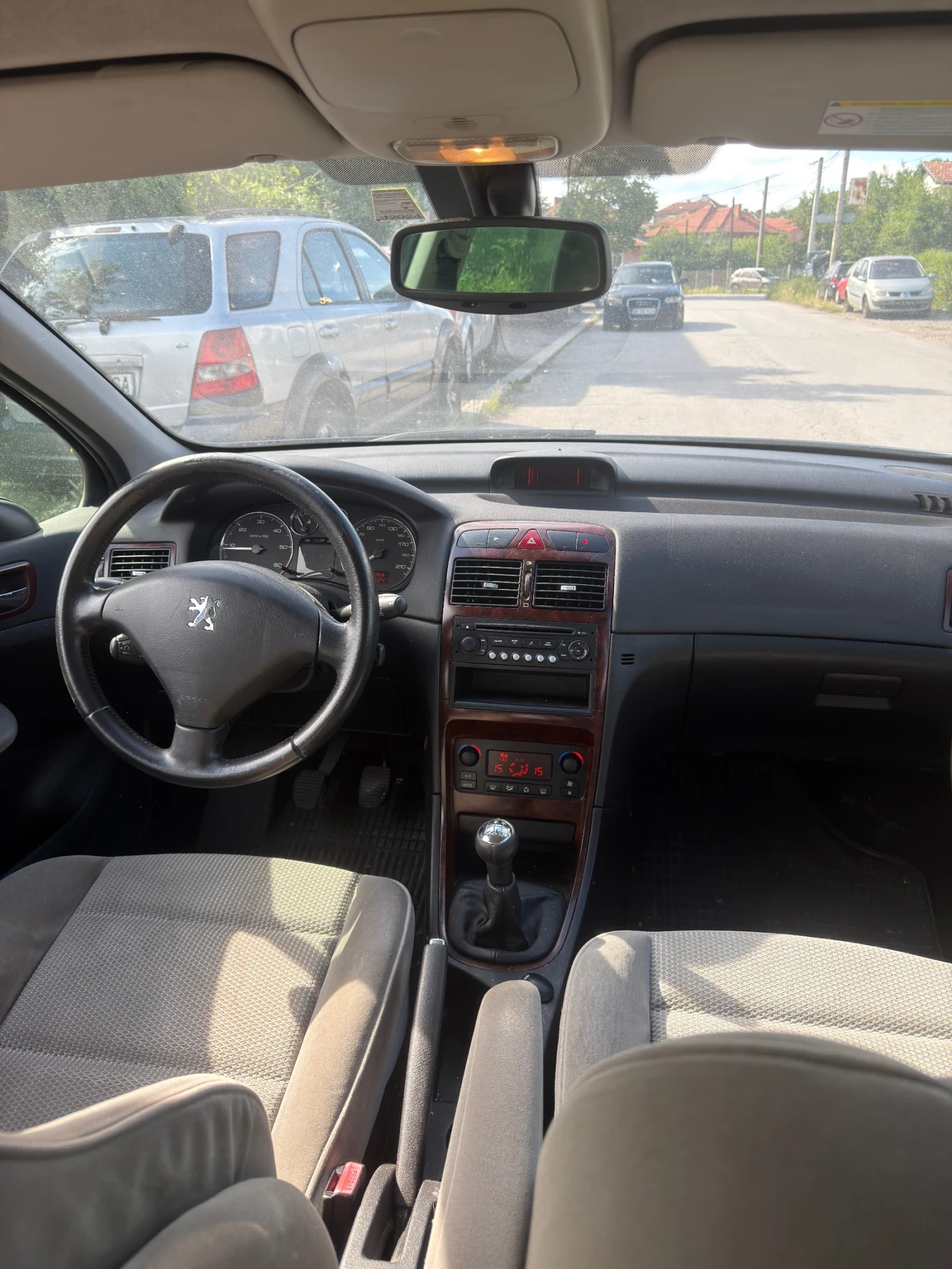 Peugeot 307 1.6hdi face klima, снимка 11 - Автомобили и джипове - 54766866