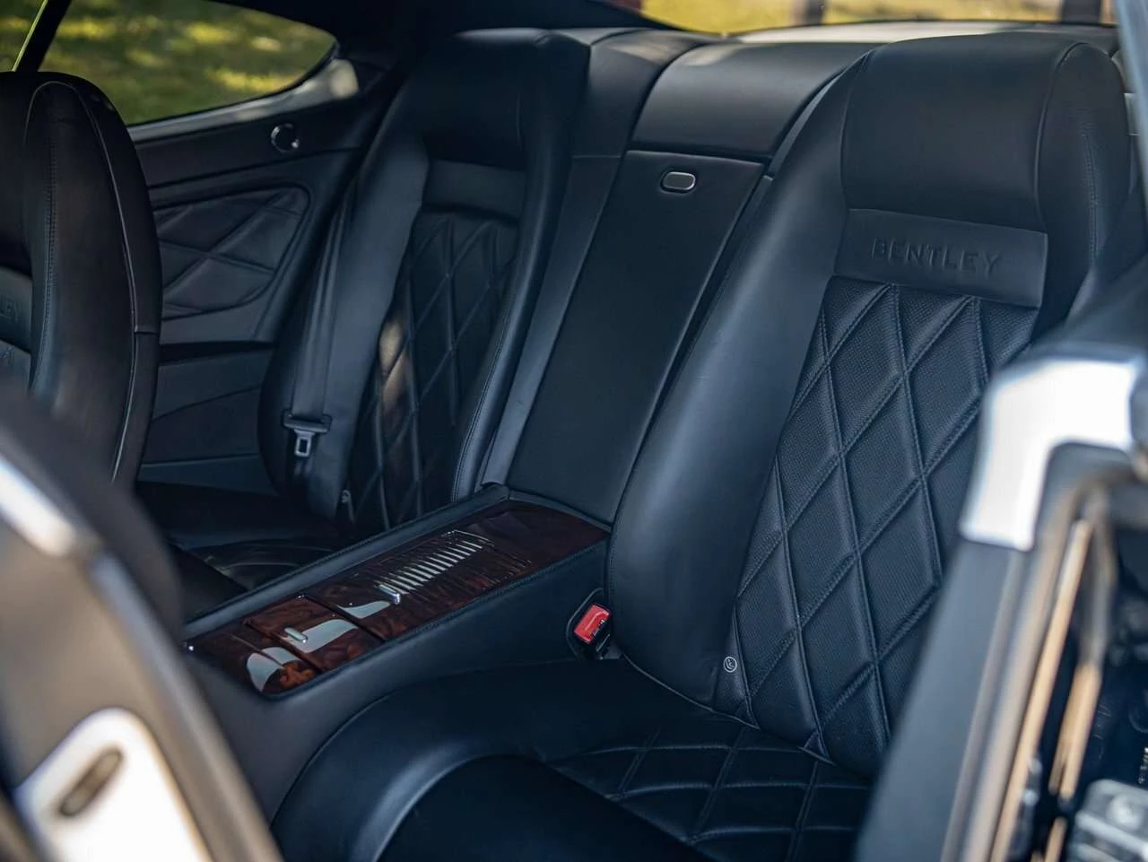Bentley Continental V12 / КОЖА / ЦЕНА ДО БГ, снимка 11 - Автомобили и джипове - 54992469