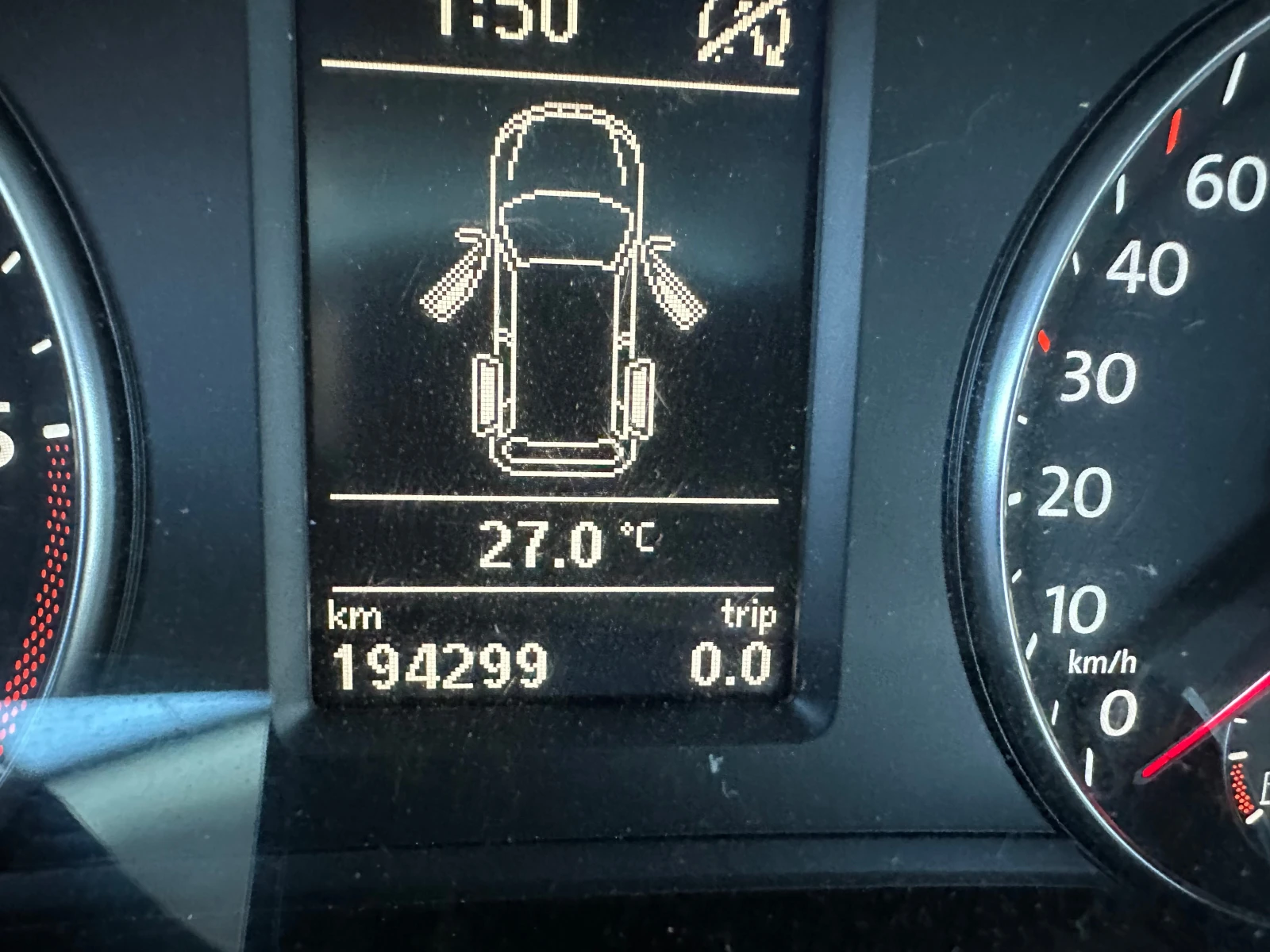 VW Sharan 2.0TDI 140kc AUTOMAT, снимка 11 - Автомобили и джипове - 55160869