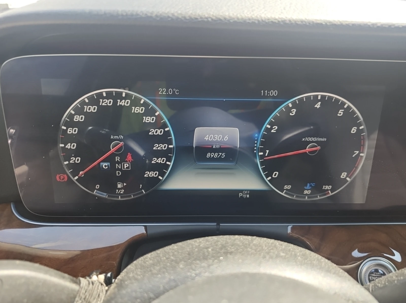 Mercedes-Benz E 300 2019 Mercedes-Benz E 300, снимка 6 - Автомобили и джипове - 55429927