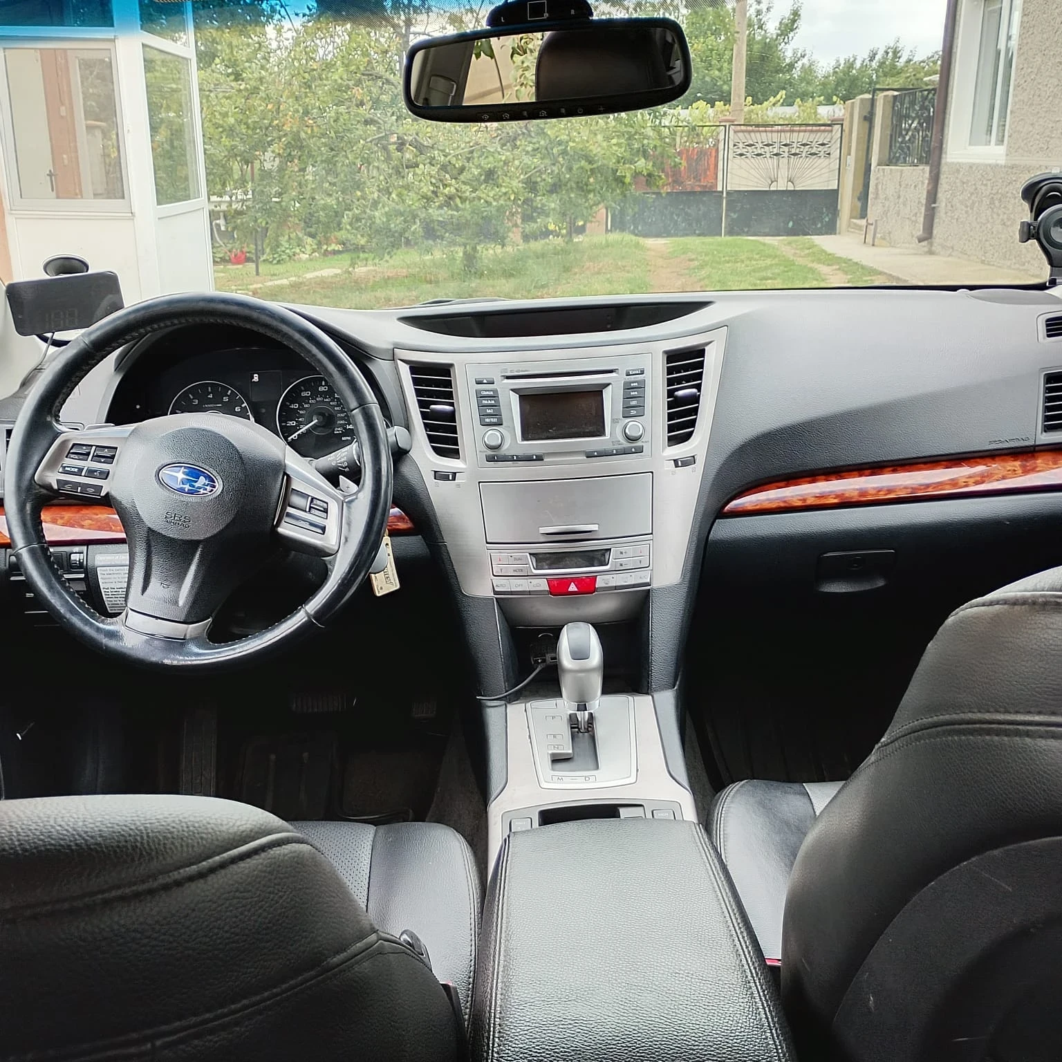 Subaru Outback, снимка 5 - Автомобили и джипове - 56231908