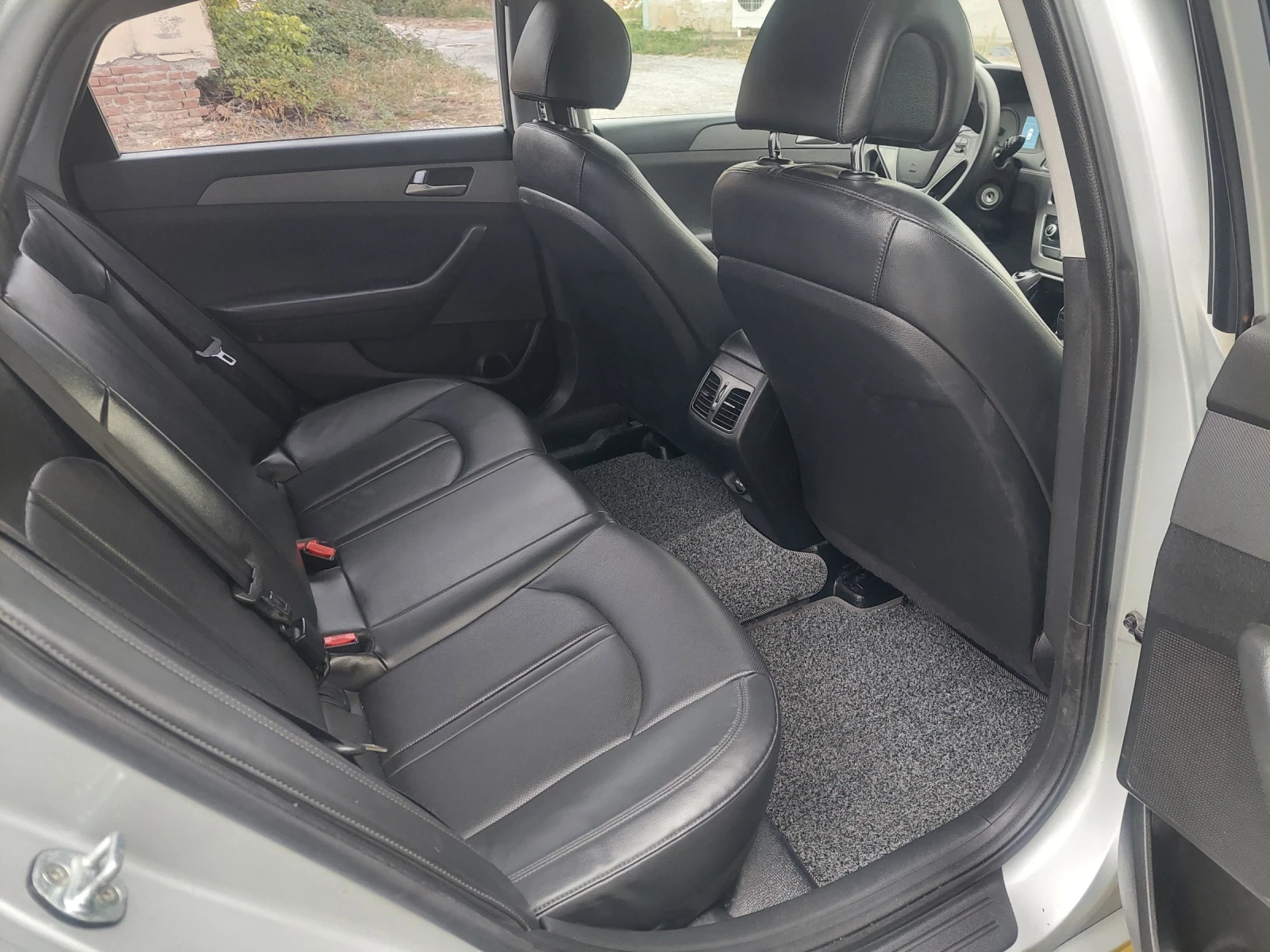 Hyundai Sonata, снимка 9 - Автомобили и джипове - 56237885