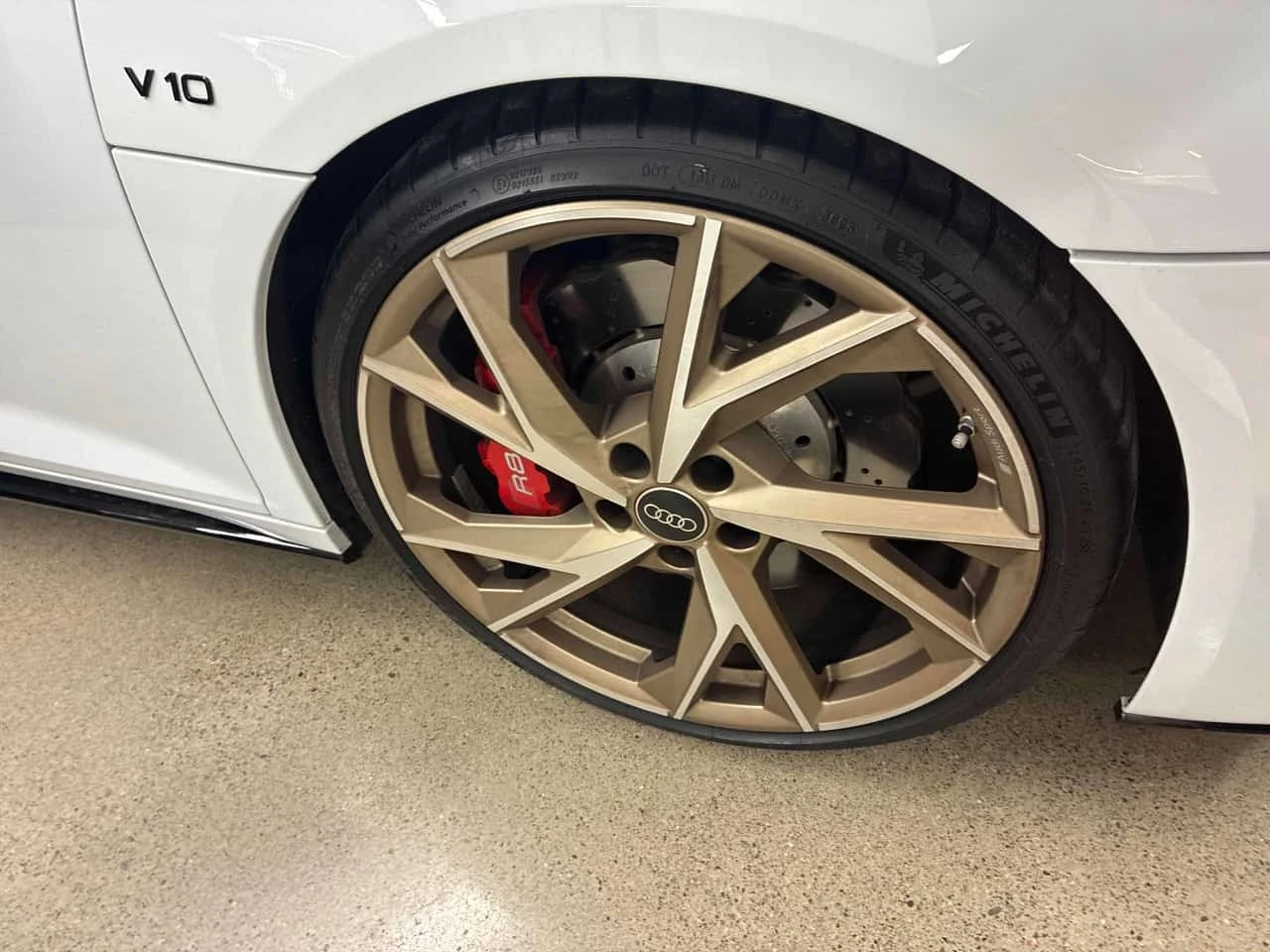 Audi R8 V10 performance * CARFAX * , снимка 7 - Автомобили и джипове - 56427024