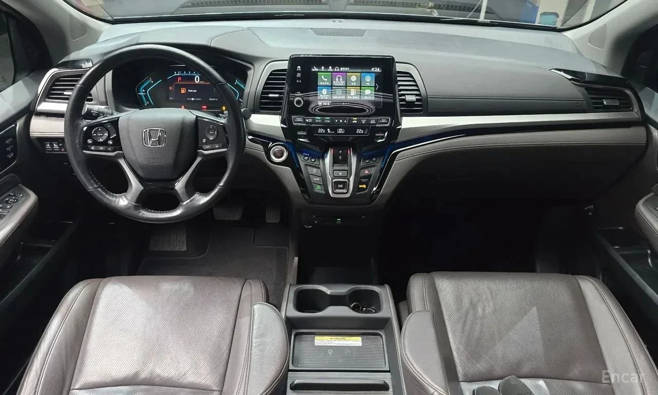 Honda Odyssey, снимка 8 - Автомобили и джипове - 56687124