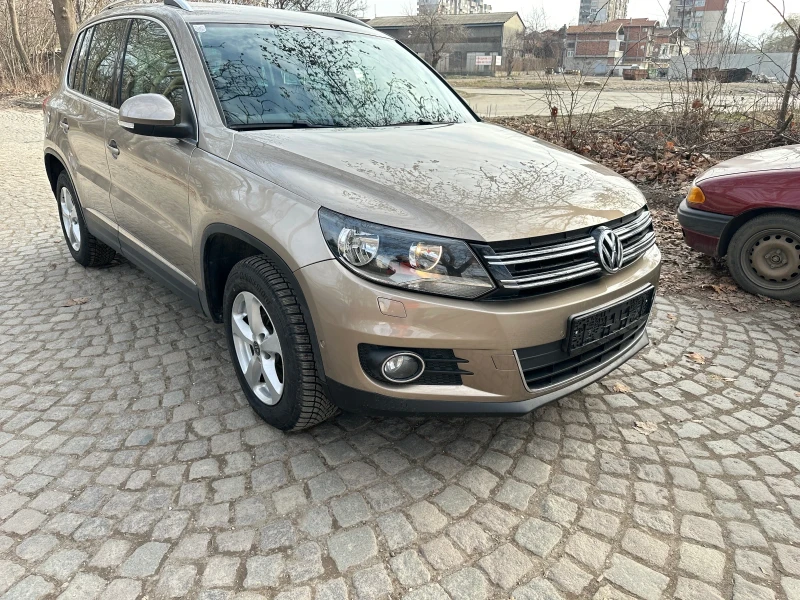 VW Tiguan, снимка 2 - Автомобили и джипове - 48948100