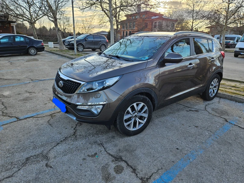 Kia Sportage, снимка 10 - Автомобили и джипове - 49333661