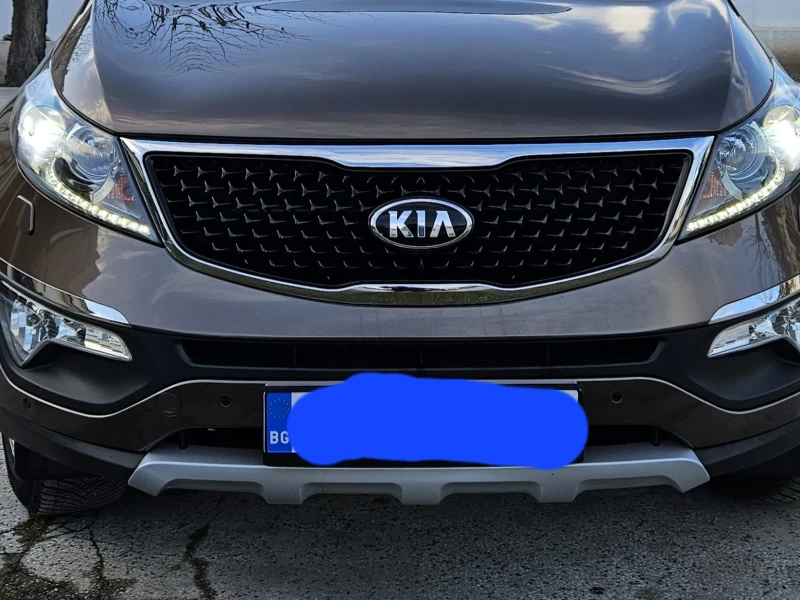 Kia Sportage, снимка 7 - Автомобили и джипове - 49333661