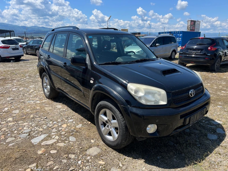 Toyota Rav4 2.0 D4D, снимка 3 - Автомобили и джипове - 50285177