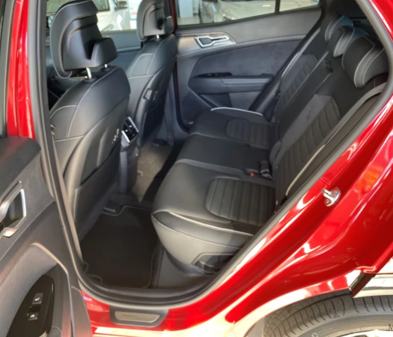 Kia Sportage 1.6PHEV/265HP/GT-LINE/AWD/MEMO/CAM/LED/KLESS/490g, снимка 12 - Автомобили и джипове - 52165633