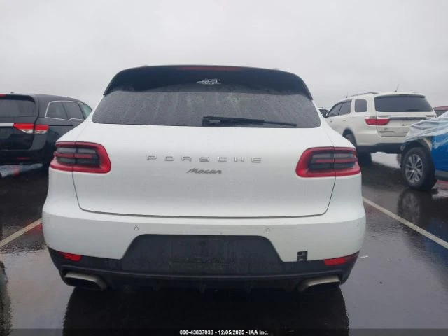 Porsche Macan * Камера* Ambient* Памет* Подгрев* Алкантара, снимка 9 - Автомобили и джипове - 53031122