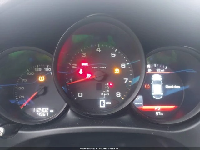 Porsche Macan * Камера* Ambient* Памет* Подгрев* Алкантара, снимка 12 - Автомобили и джипове - 53031122