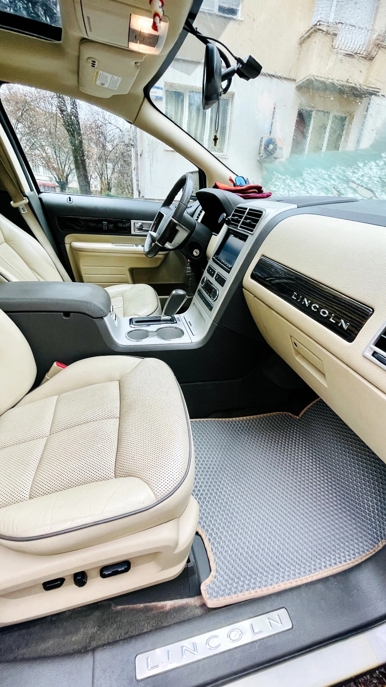 Lincoln Mkx 3.5-Автомат-Газ-Подгрев-Обдухване-Мемори-БялаПерла - изображение 6