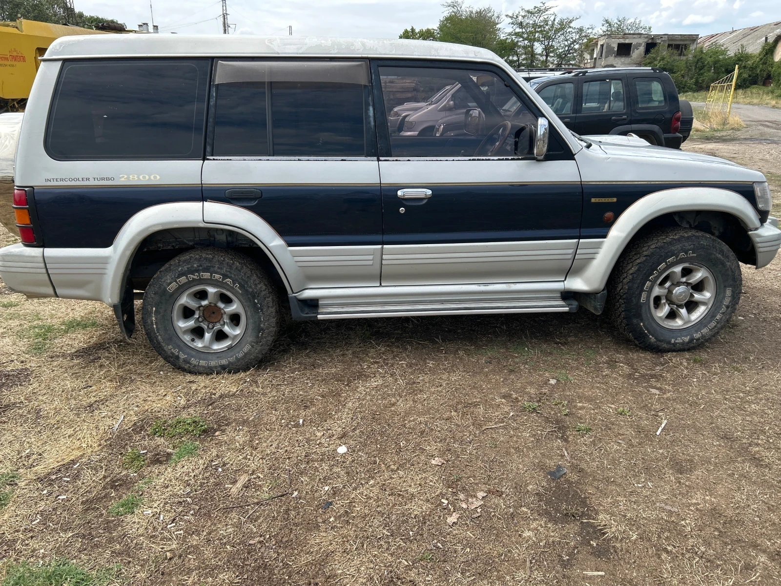 Mitsubishi Pajero  - изображение 9