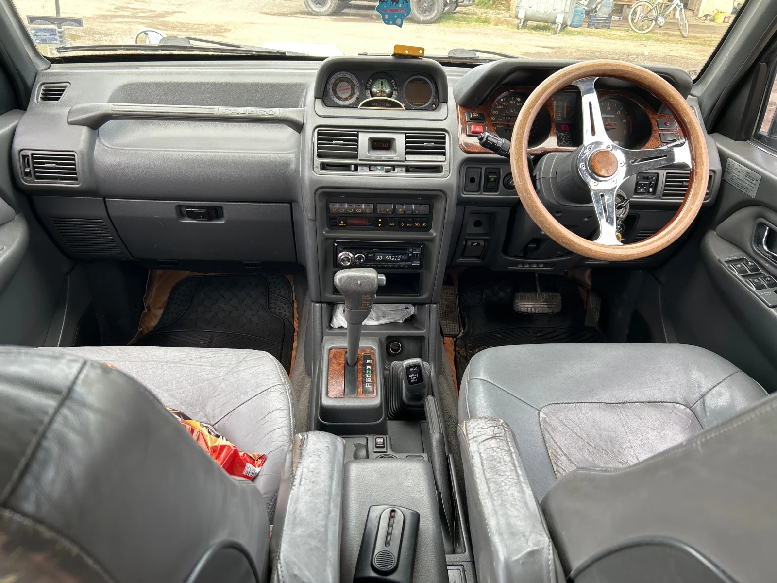 Mitsubishi Pajero  - изображение 5