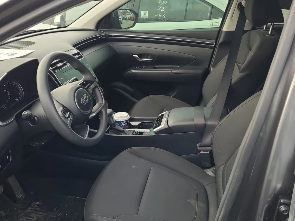 Hyundai Tucson * Essential * CARFAX * БЕЗ ПЪРВОНАЧАЛНА ВНОСКА - изображение 5