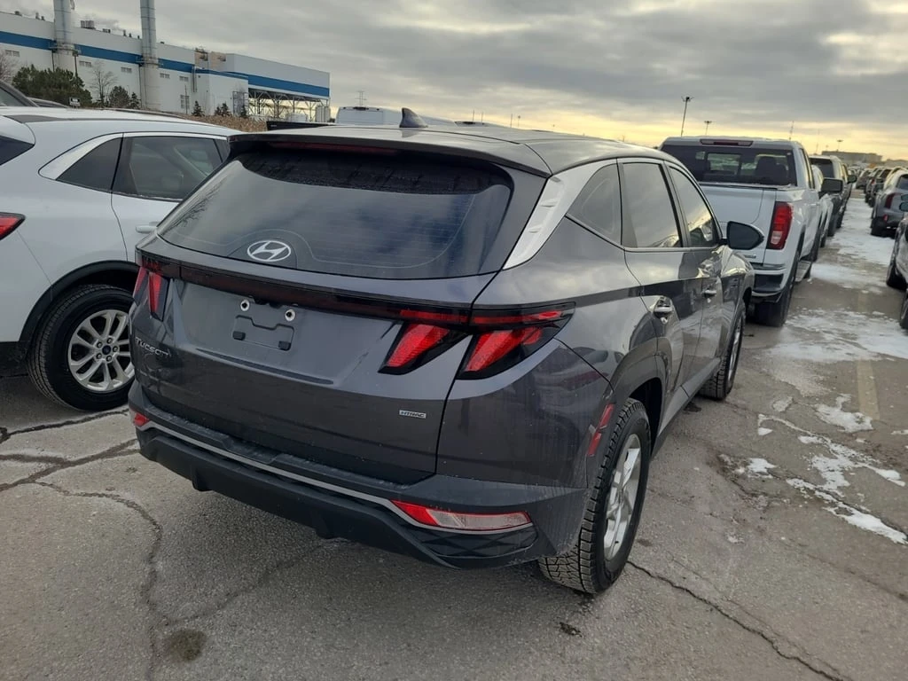 Hyundai Tucson * Essential * CARFAX * БЕЗ ПЪРВОНАЧАЛНА ВНОСКА - изображение 4