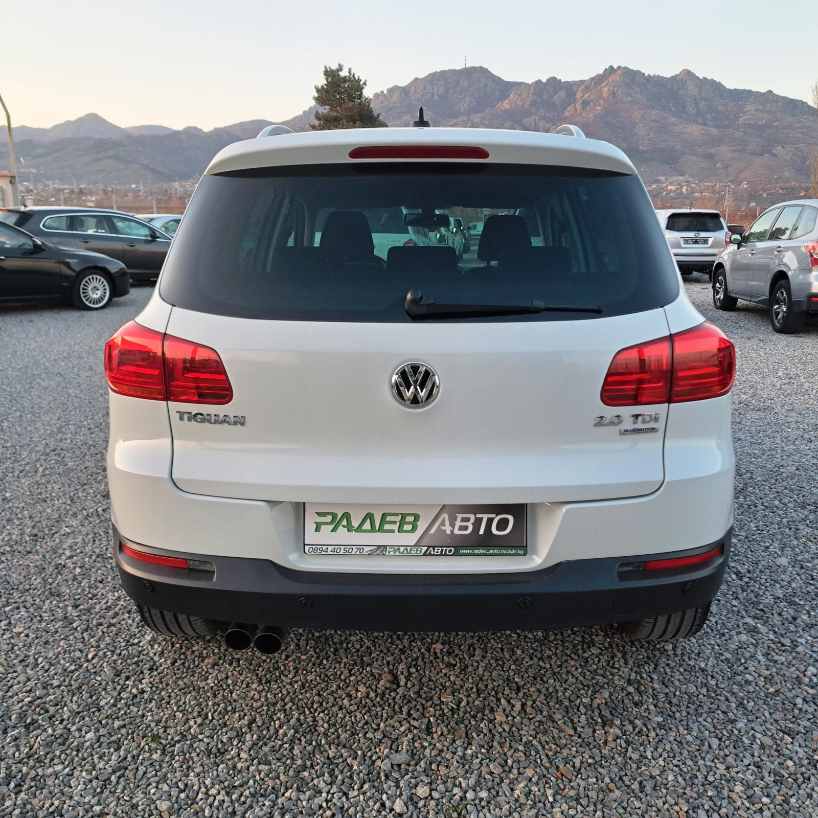 VW Tiguan 2.0TDI* 140HP* FACE* PARKTRONIC* ОТЛИЧЕН!* , снимка 7 - Автомобили и джипове - 53835684