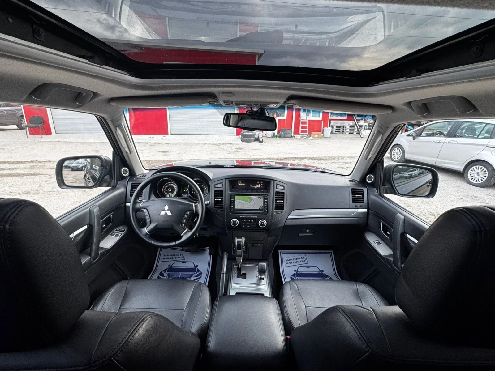 Mitsubishi Pajero 3.2 Di-DC, 200к.с., FULL, НАВИГАЦИЯ, КАМЕРА , снимка 10 - Автомобили и джипове - 53921817