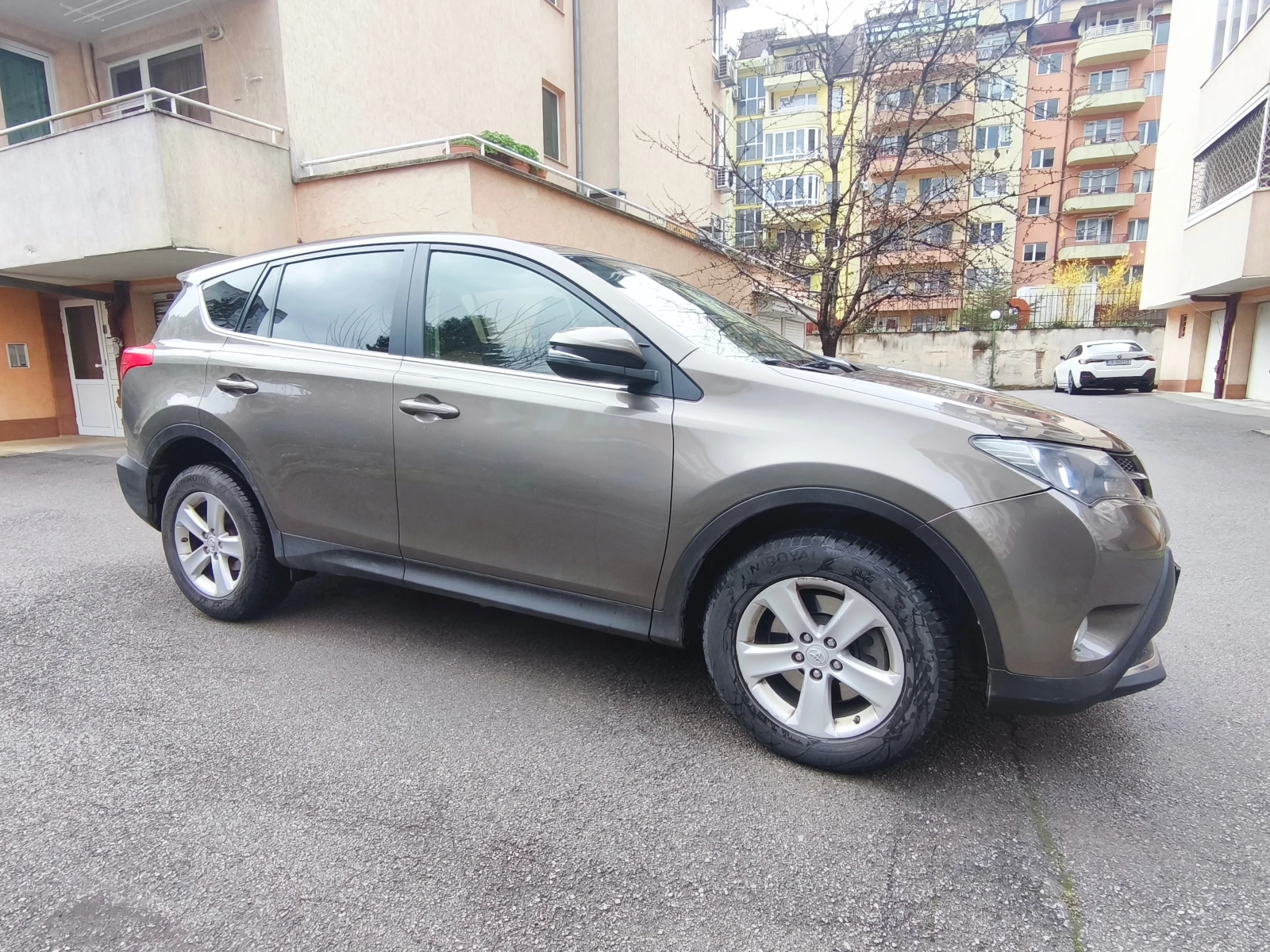 Toyota Rav4 2.0 D-4D | Mobile.bg � ����������� 4