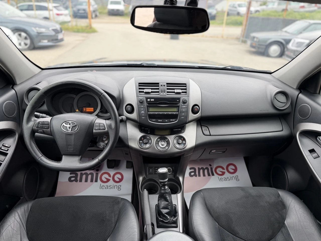 Toyota Rav4 2.2D-4D 4x4 FACELIFT, снимка 13 - Автомобили и джипове - 54168722