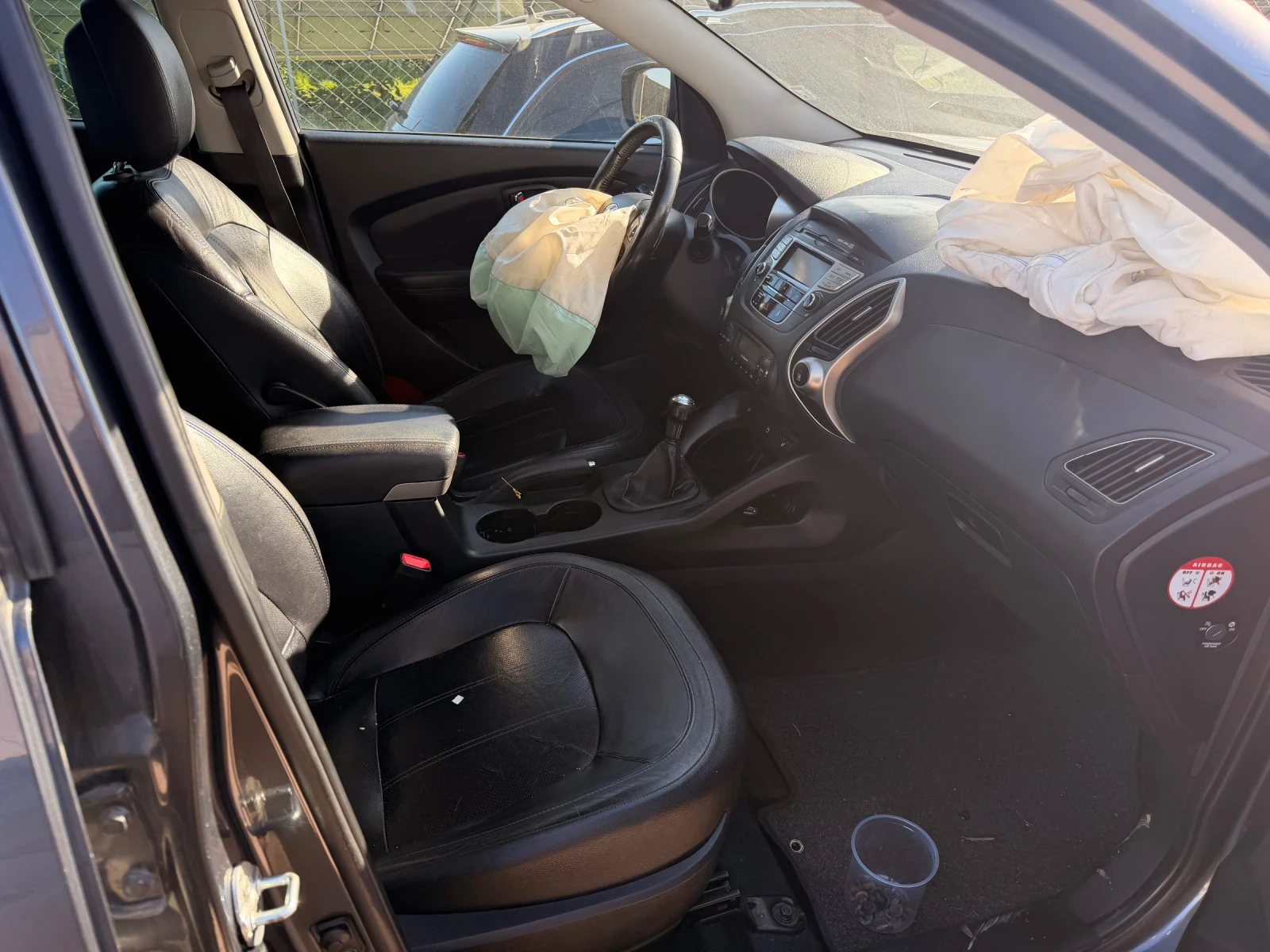 Hyundai IX35 2.0i 16v, снимка 10 - Автомобили и джипове - 54334826