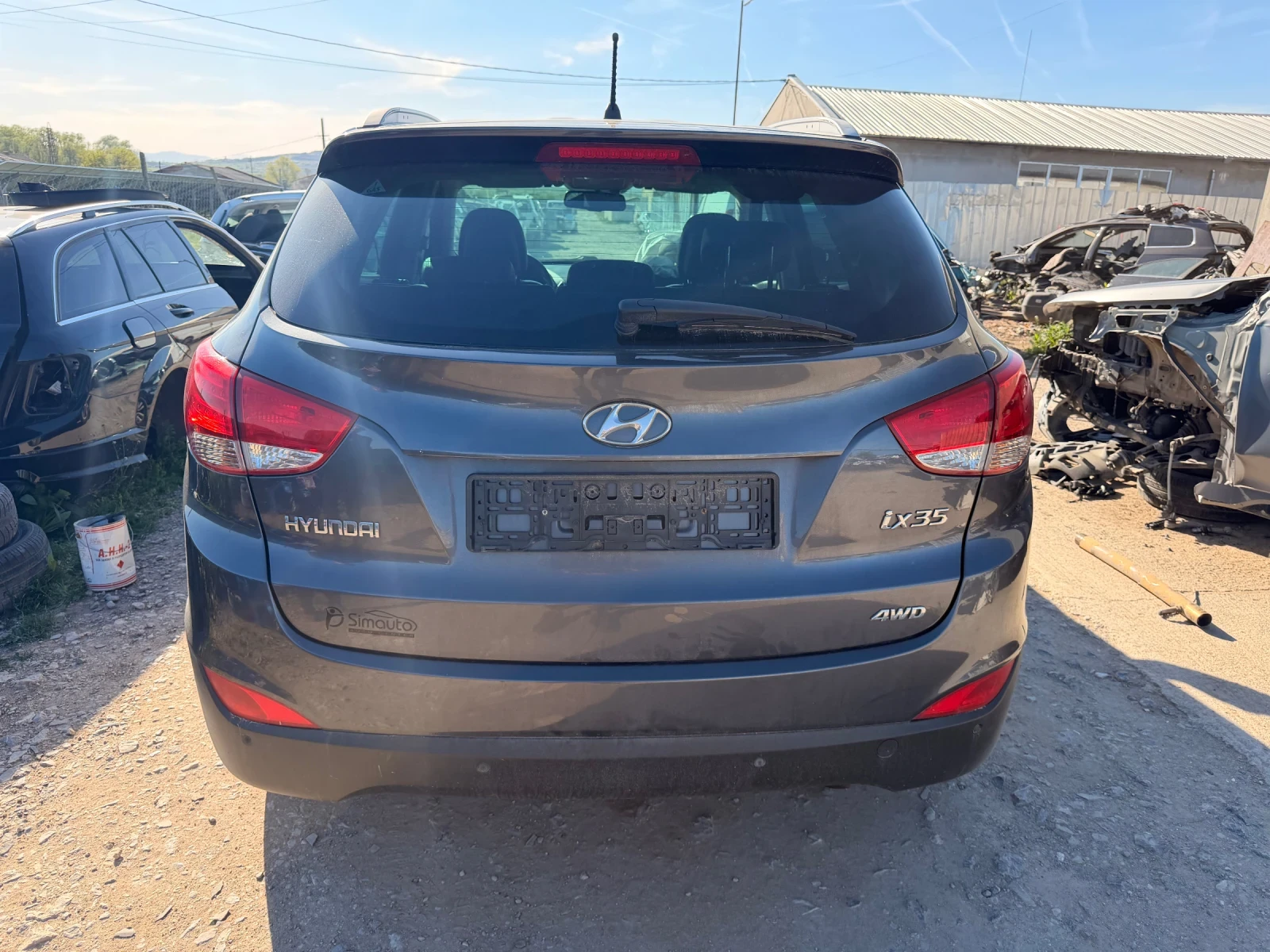 Hyundai IX35 2.0i 16v, снимка 3 - Автомобили и джипове - 54334826