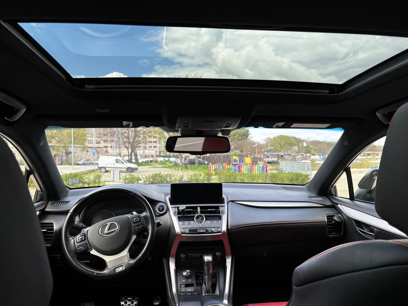 Lexus NX 300h F Sport Hybrid 4x4, снимка 14 - Автомобили и джипове - 54376972