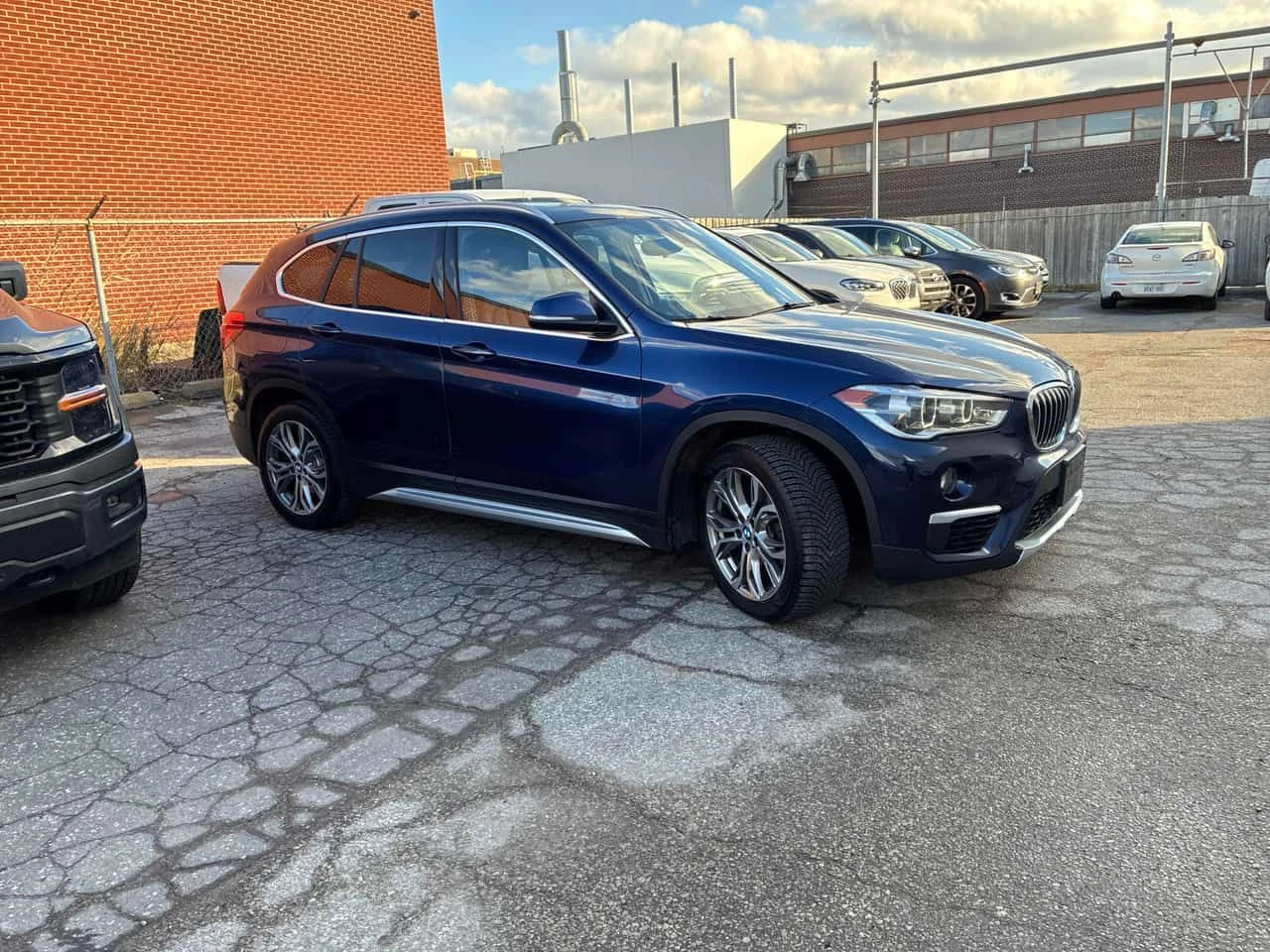 BMW X1 xDrive28i  CARFAX, снимка 3 - Автомобили и джипове - 54615813