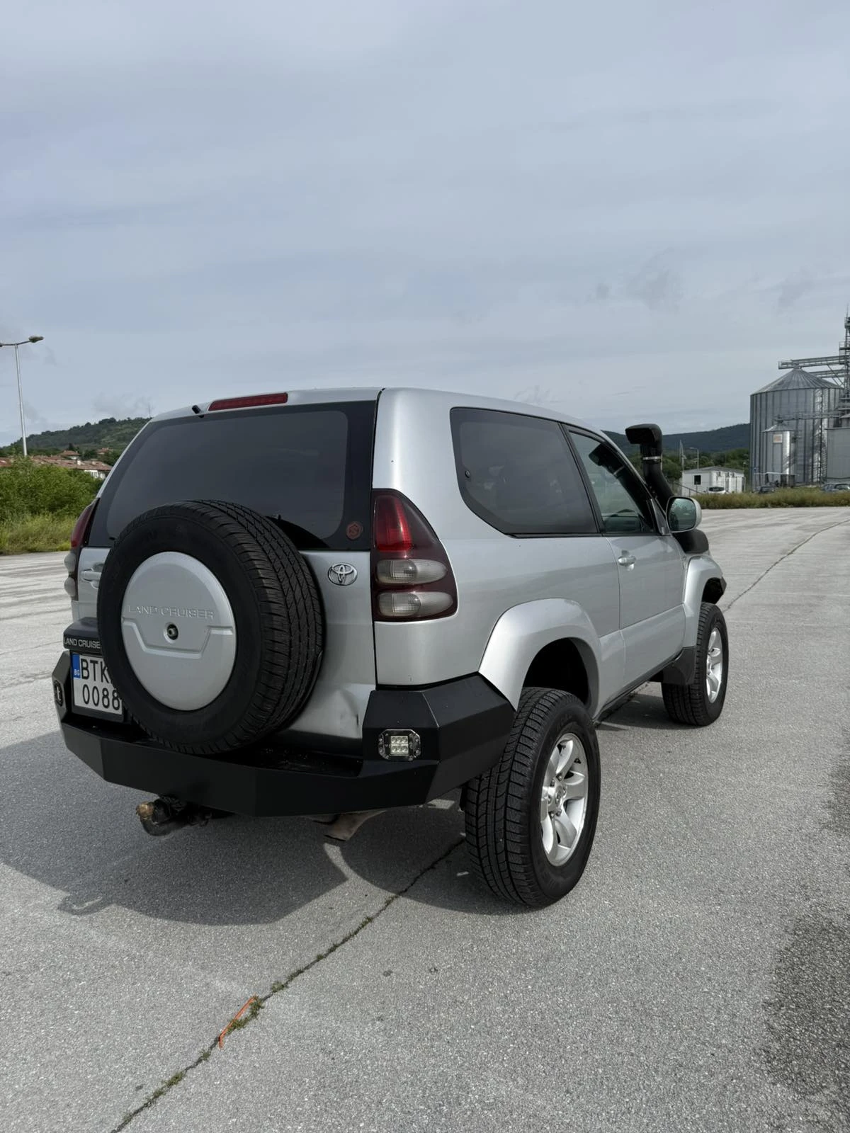Toyota Land cruiser, снимка 2 - Автомобили и джипове - 55240419