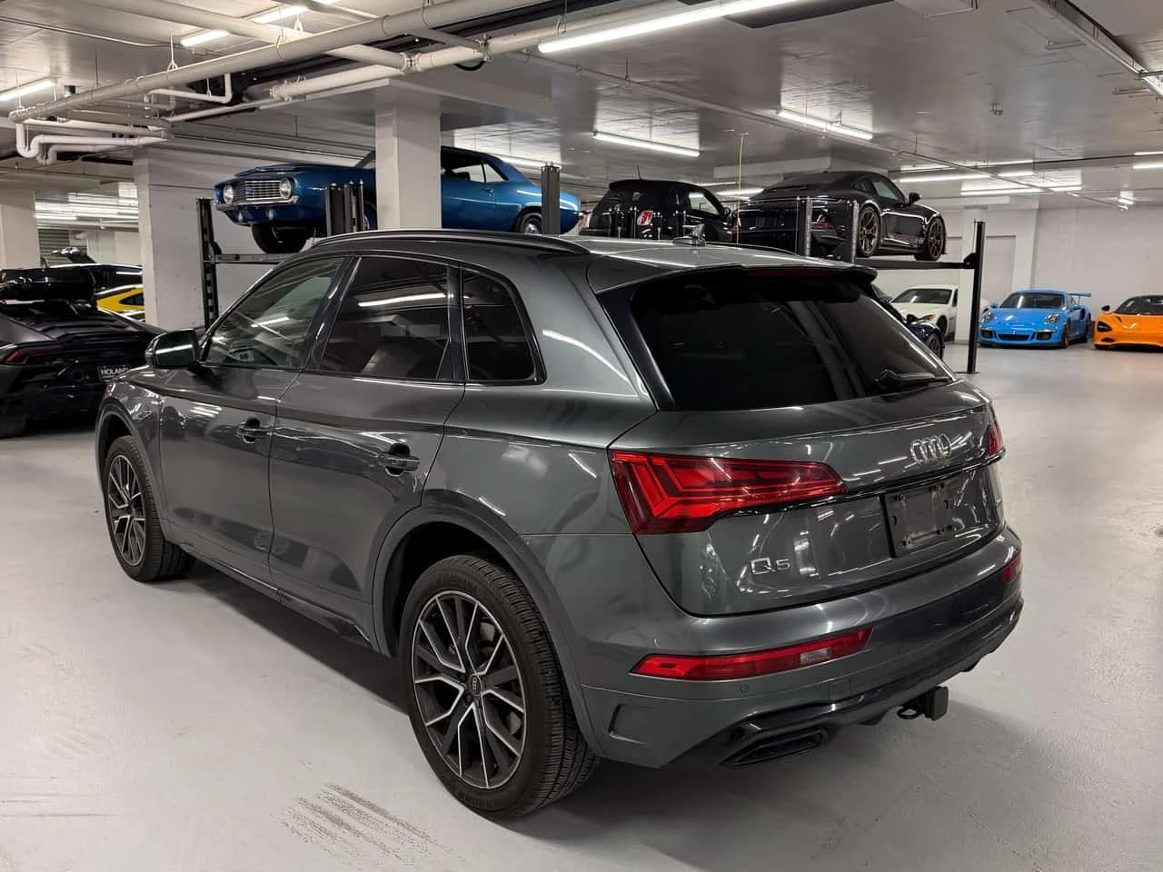 Audi Q5 Technik S-LINE DISTRONIC B&O 360 CARFAX, снимка 2 - Автомобили и джипове - 55770569