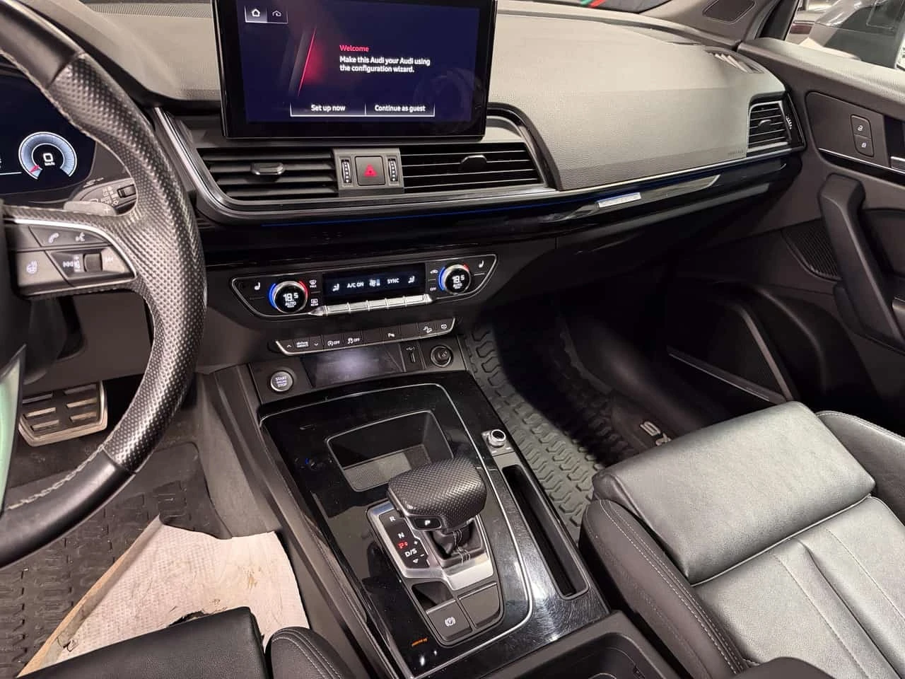Audi Q5 Technik S-LINE DISTRONIC B&O 360 CARFAX, снимка 9 - Автомобили и джипове - 55770569