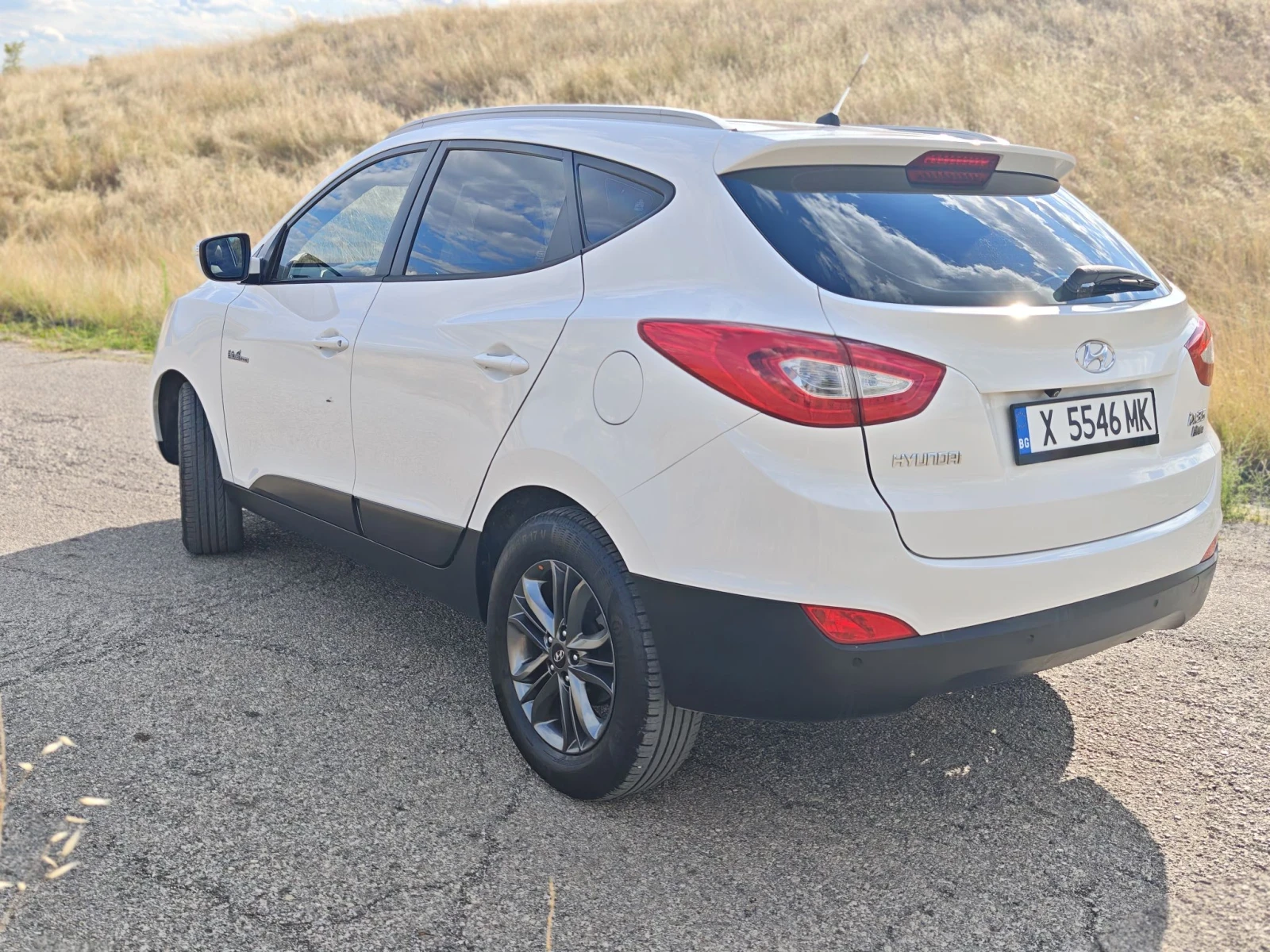 Hyundai IX35 BlueDrive, снимка 5 - Автомобили и джипове - 55971588