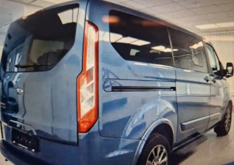 Ford Tourneo Custom, снимка 3 - Бусове и автобуси - 47154705